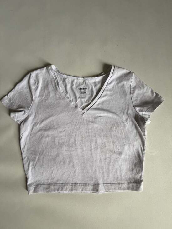 Wild Fable Tops - Wild Fable White Crop Top V Neck Short Sleeve Size L